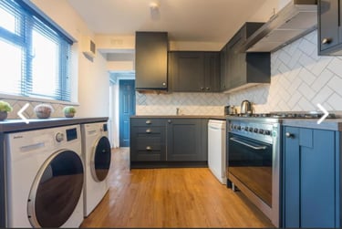 7 bed house, Harriet Street, Cathays, Cardiff, CF244BU - Image 1